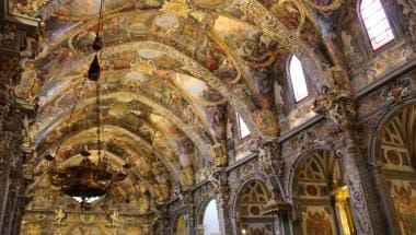 Iglesia de San Nicolás de Bari y San Pedro Mártir